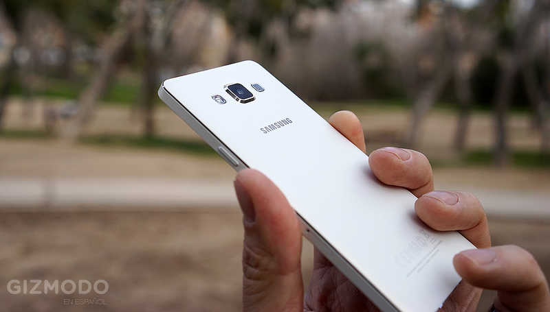 Illustration for article titled Samsung Galaxy A5, análisis: diseño espectacular a un precio equivocado